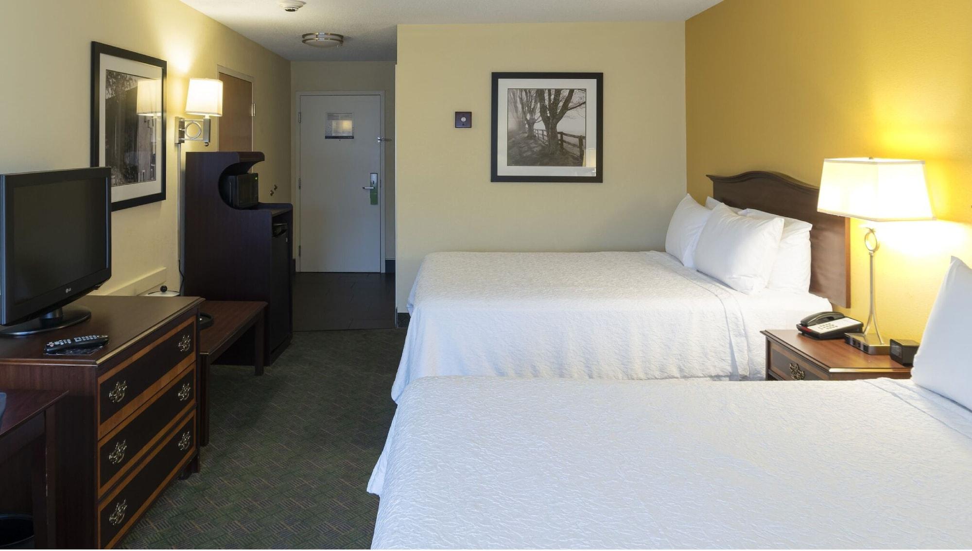 Hampton Inn New Philadelphia Luaran gambar